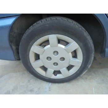 kia rio del año 2001