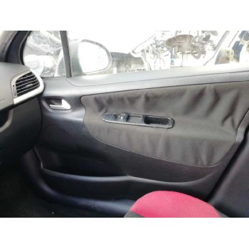 peugeot 207 del año 2006