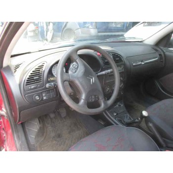 citroën xsara berlina del año 2001