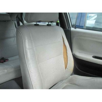 mitsubishi carisma berlina 4 (da0) del año 1999