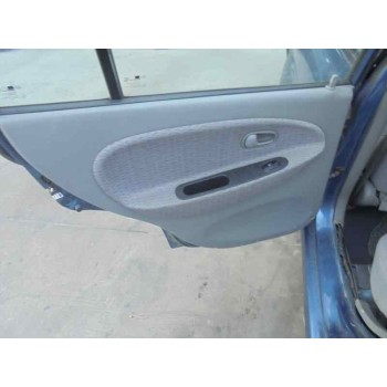 kia rio del año 2001