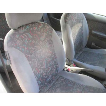 nissan micra (k11) del año 1997