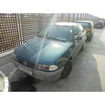 opel astra f berlina del año 1995
