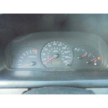 kia rio del año 2001