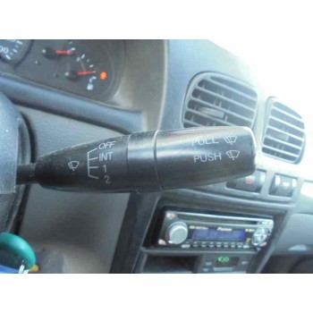 kia rio del año 2001