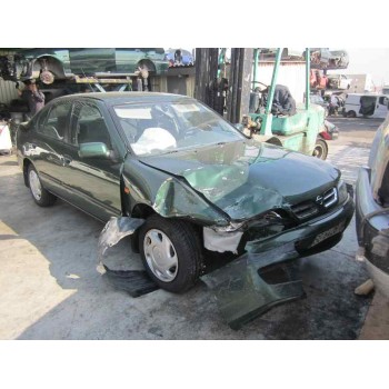 nissan primera berlina (p11) del año 1996