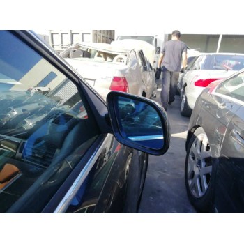 audi a6 berlina (4b2) del año 2000