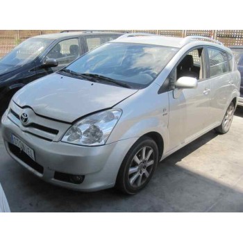 toyota corolla verso (r1) del año 2004