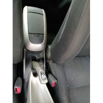 toyota auris del año 2007