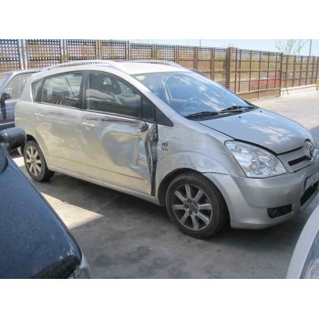 toyota corolla verso (r1) del año 2004