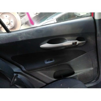 toyota auris del año 2007