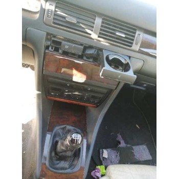 audi a6 berlina (4b2) del año 2000