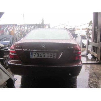 mercedes-benz clase e (w211) berlina del año 2004