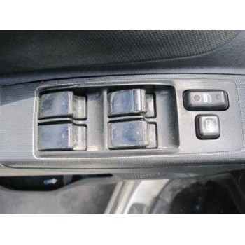 toyota corolla verso (r1) del año 2004