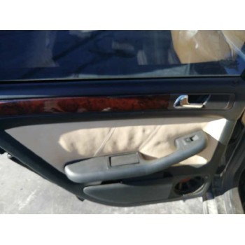 audi a6 berlina (4b2) del año 2000