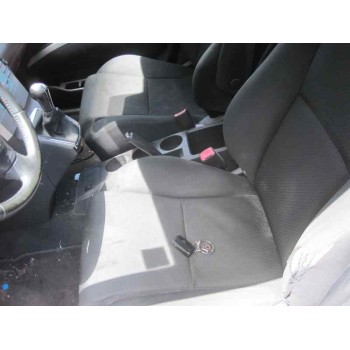 toyota corolla verso (r1) del año 2004