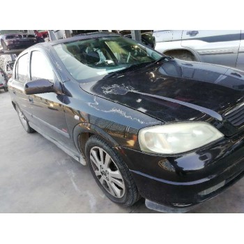 opel astra g berlina del año 2001