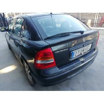 opel astra g berlina del año 2001