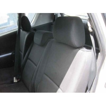 toyota corolla verso (r1) del año 2004