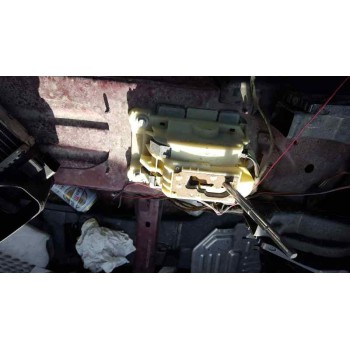 mercedes-benz clase e (w211) berlina del año 2004