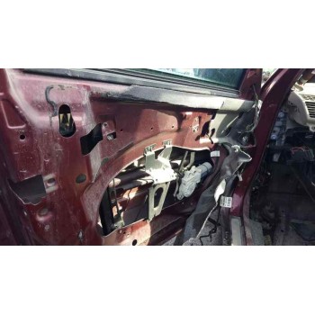 mercedes-benz clase e (w211) berlina del año 2004