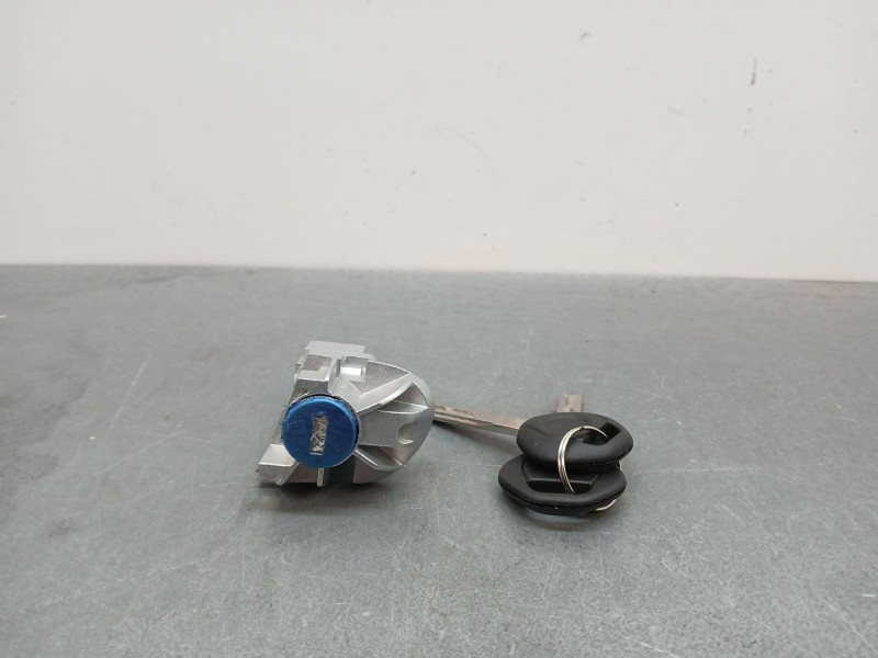 Recambio de bombin puerta delantera izquierda para bmw serie 3 berlina (e46) referencia OEM IAM  NUEVO 4 P