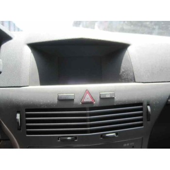 opel astra h berlina del año 2004