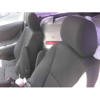 toyota corolla verso (r1) del año 2006