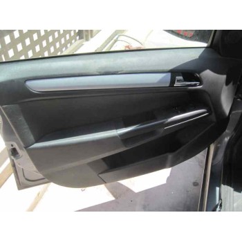 opel astra h berlina del año 2004