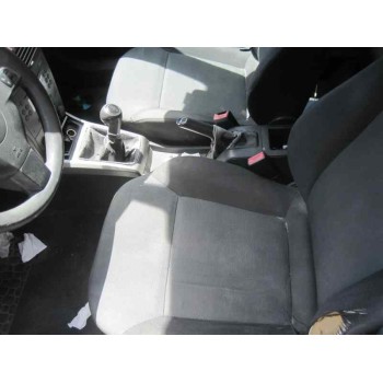 opel astra h berlina del año 2004