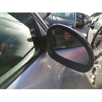 seat ibiza (6l1) del año 2003