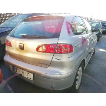 seat ibiza (6l1) del año 2003