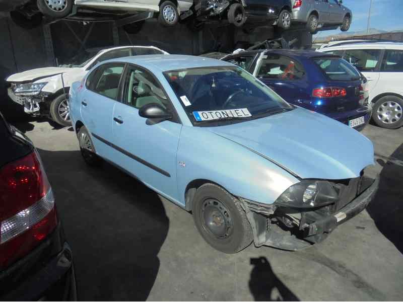 SEAT CORDOBA BERLINA (6L2)