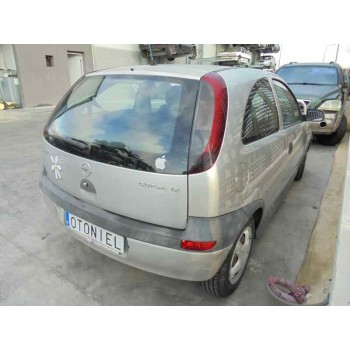 opel corsa c del año 2002