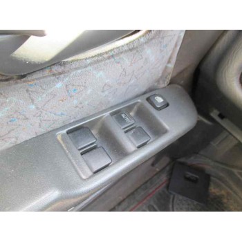 nissan primera berlina (p11) del año 1997