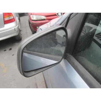 ford focus berlina (cap) del año 2005