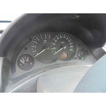 opel corsa c del año 2002