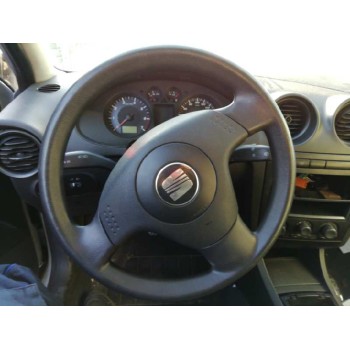 seat ibiza (6l1) del año 2003
