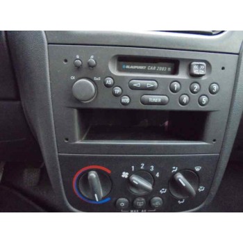 opel corsa c del año 2002