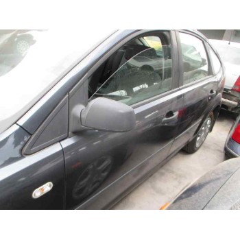 ford focus berlina (cap) del año 2005