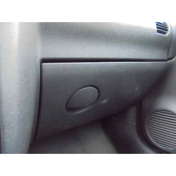 opel corsa c del año 2002