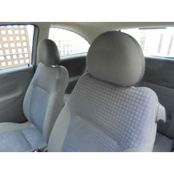 opel corsa c del año 2002