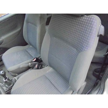 opel corsa c del año 2002