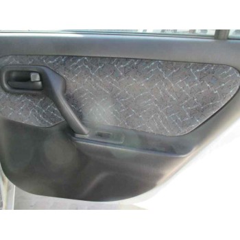 nissan primera berlina (p11) del año 1997