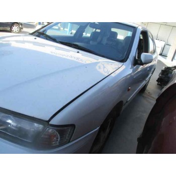 nissan primera berlina (p11) del año 1997