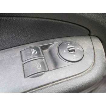 ford focus berlina (cap) del año 2005