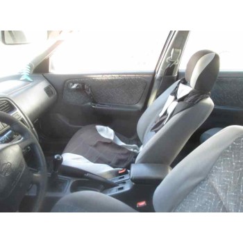 nissan primera berlina (p11) del año 1997