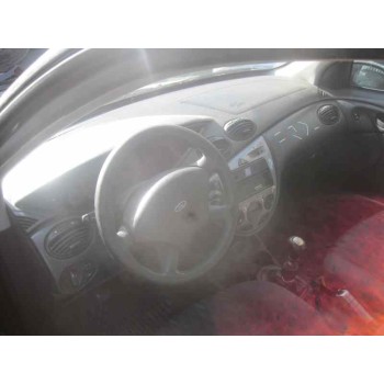 ford focus berlina (cak) del año 2002