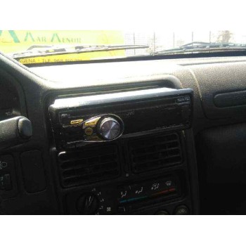 peugeot 106 (s2) del año 2000