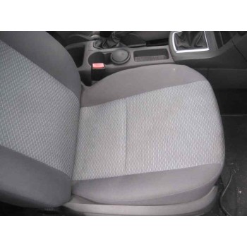 ford focus berlina (cap) del año 2005